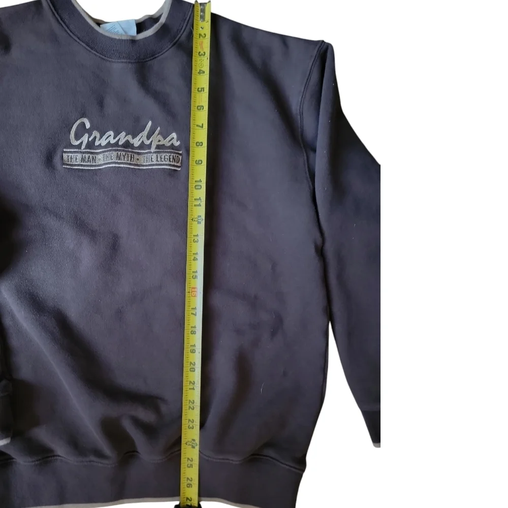 Grandpa Embroided Sweater Size XL - Picture 3 of 7